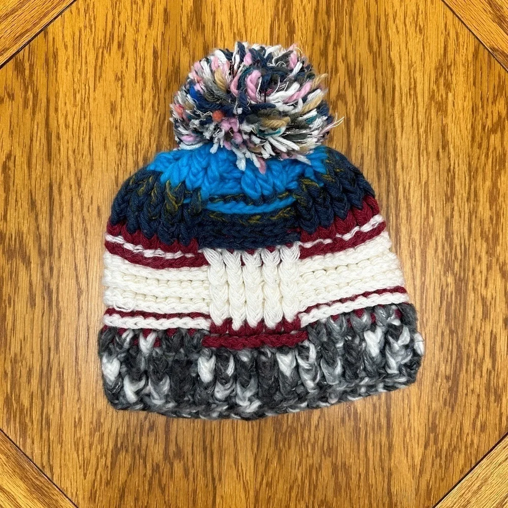 *ELIZA* Multicolor Handmade Knitted Fashion Pom Hat Size OS